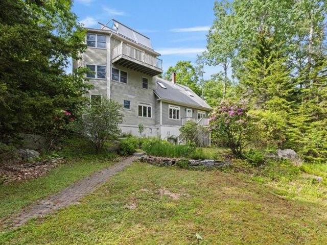 house with 3 bedroom, Portland ME ES105709103