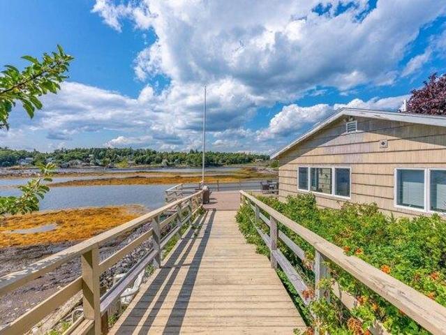house with 3 bedroom, Portland ME ES105721831
