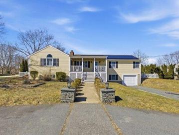 house with 3 bedroom, Portsmouth RI DS103442840