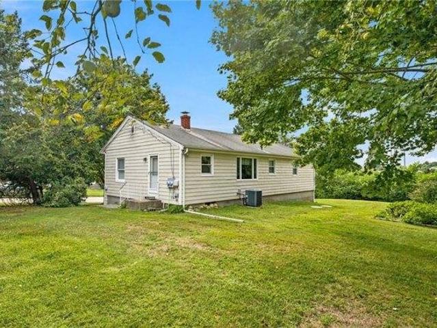 house with 3 bedroom, Portsmouth RI ES105660813