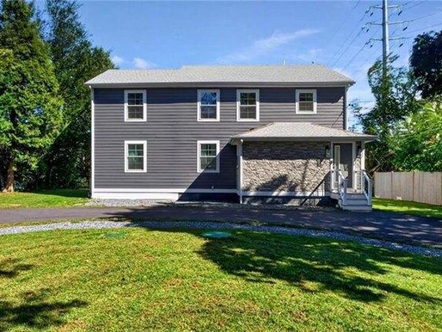 house with 3 bedroom, Portsmouth RI ES105766710