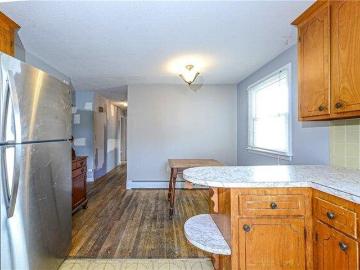 house with 3 bedroom, Portsmouth RI ES103441842