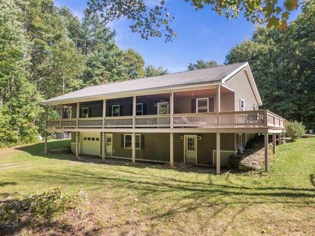 house with 3 bedroom, Poultney VT ES105578984