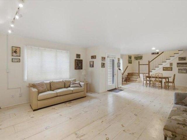 house with 3 bedroom, Pownal VT ES104607980