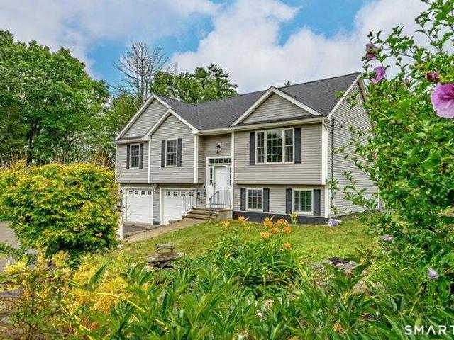 house with 3 bedroom, Plainfield CT ES104481223