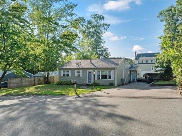 house with 3 bedroom, Plainville MA ES105609954