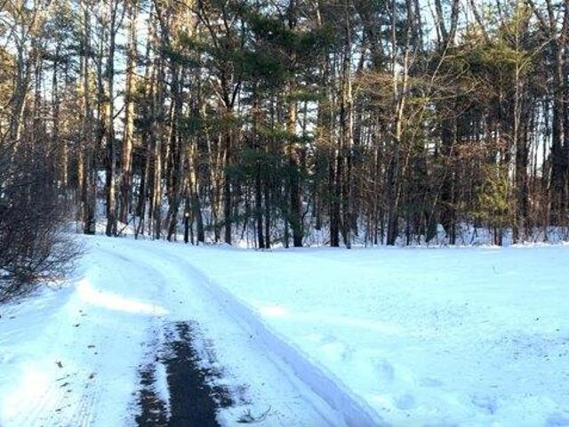 house with 3 bedroom, Plaistow NH ES104515262