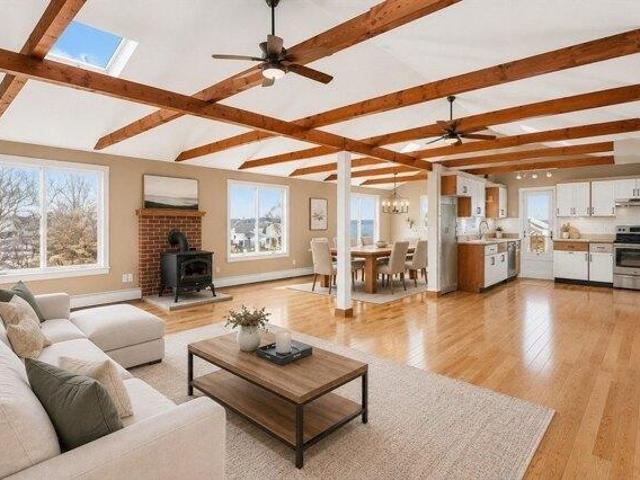 house with 3 bedroom, Plymouth MA ES104808119