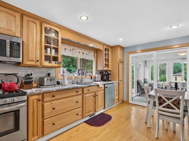 house with 3 bedroom, Plymouth MA ES105681516