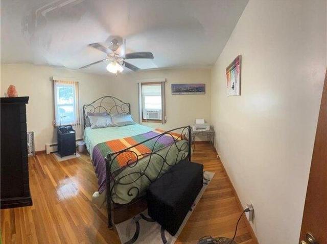 house with 3 bedroom, Providence RI ES104853600