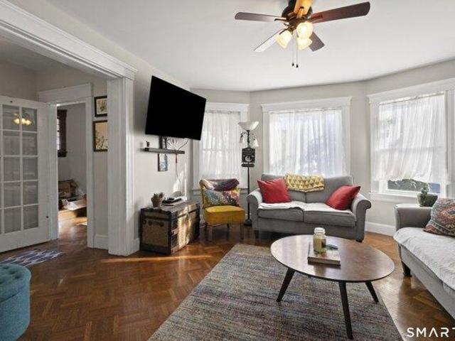 house with 3 bedroom, Putnam CT ES103433411
