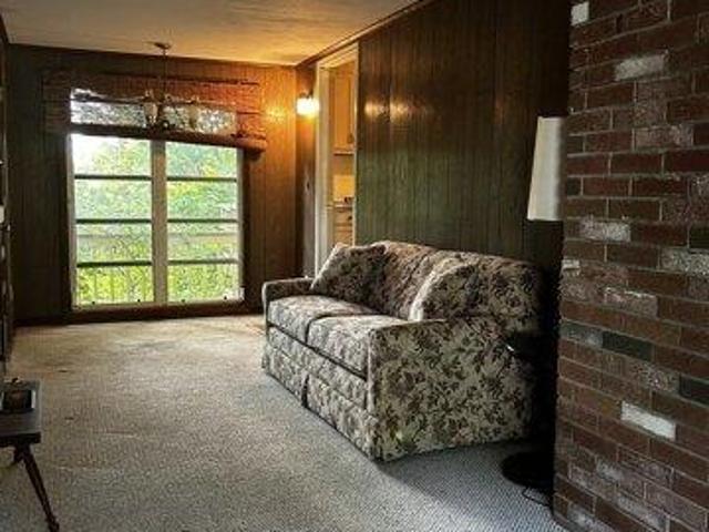 house with 3 bedroom, Putnam CT ES104409544