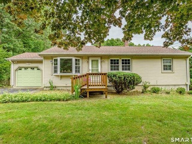 house with 3 bedroom, Putnam CT ES104444329