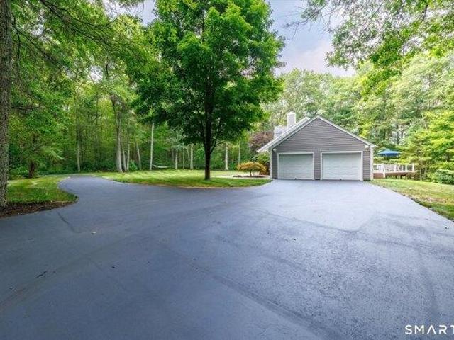 house with 3 bedroom, Putnam CT ES105633018