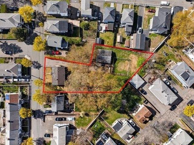 house with 3 bedroom, Quincy MA ES104605584