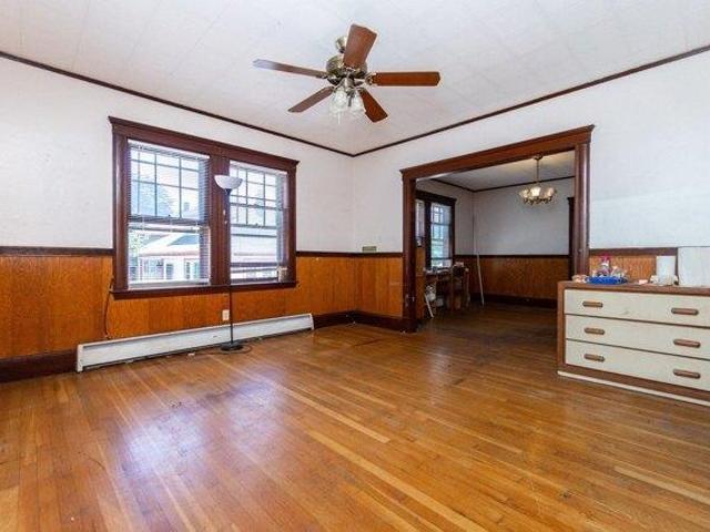 house with 3 bedroom, Quincy MA ES105414885