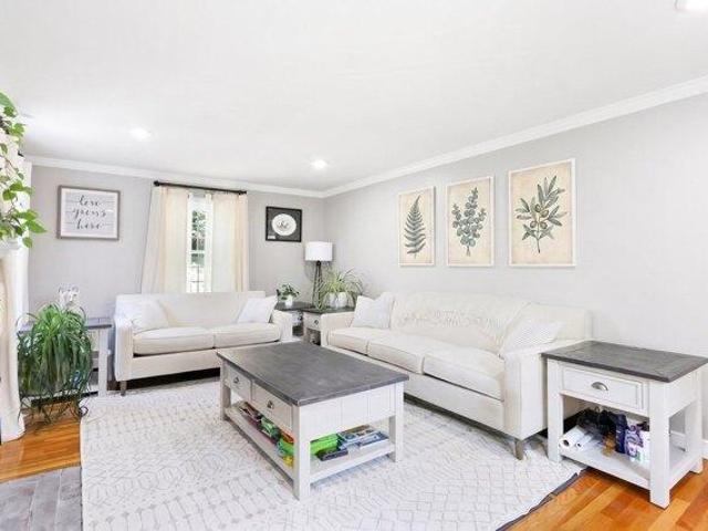 house with 3 bedroom, Quincy MA ES105418855