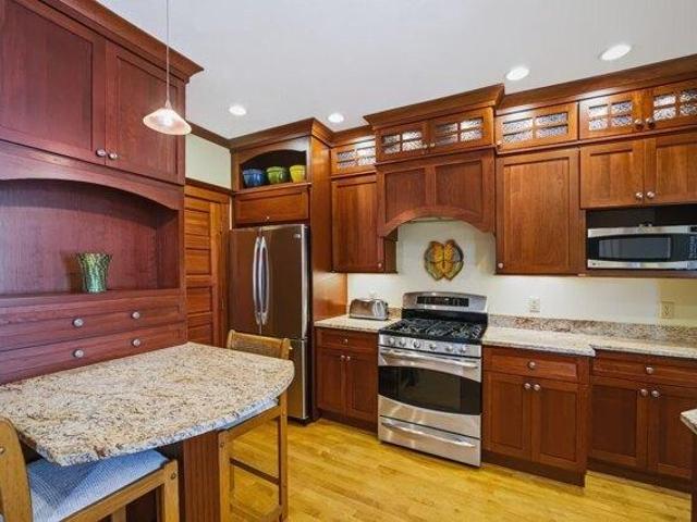house with 3 bedroom, Quincy MA ES105439249