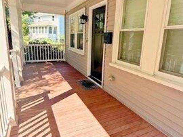 house with 3 bedroom, Quincy MA ES105532947