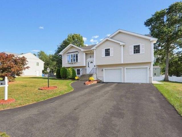 house with 3 bedroom, Randolph MA ES105478590