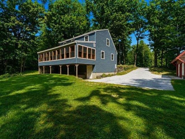 house with 3 bedroom, Raymond NH ES105441960
