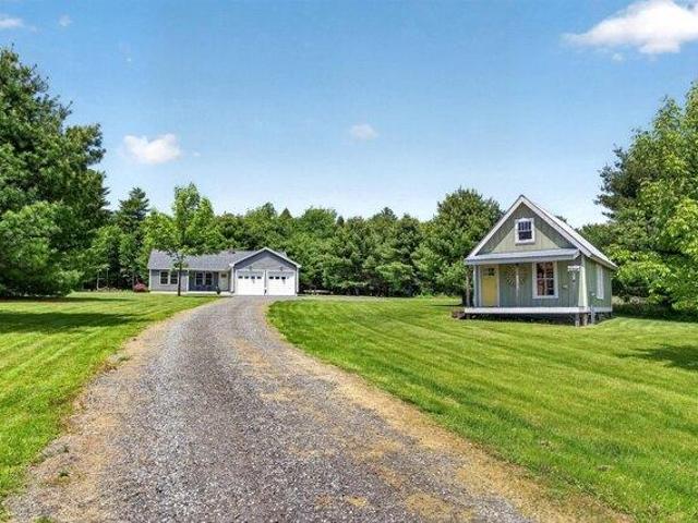 house with 3 bedroom, Readfield ME ES105560675