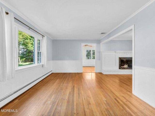 house with 3 bedroom, Red Bank NJ ES104407423