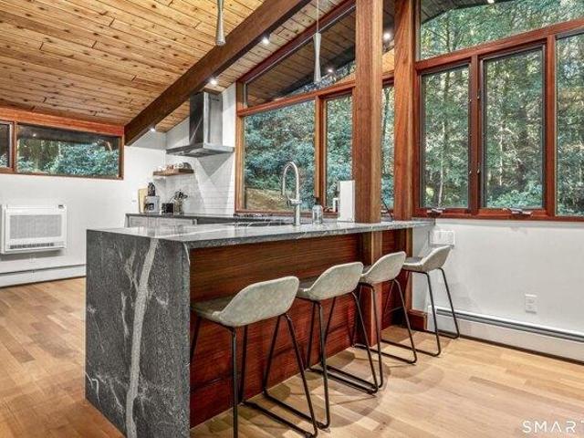 house with 3 bedroom, Redding CT ES105553006