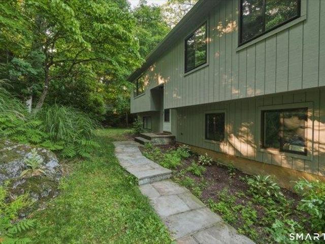 house with 3 bedroom, Ridgefield CT ES105589729