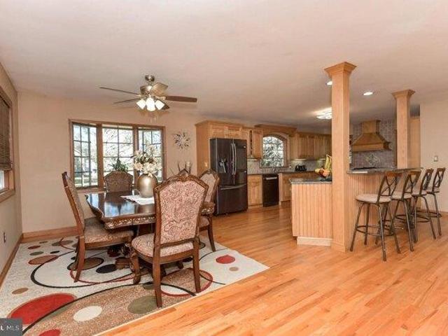 house with 3 bedroom, Robbinsville NJ ES105292443