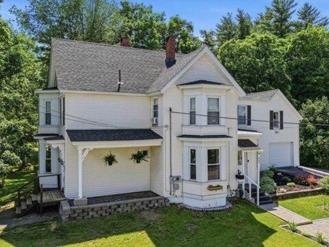 house with 3 bedroom, Rochester NH ES104833566