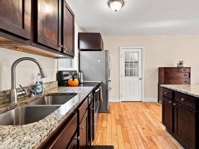 house with 3 bedroom, Rochester NH ES105588734