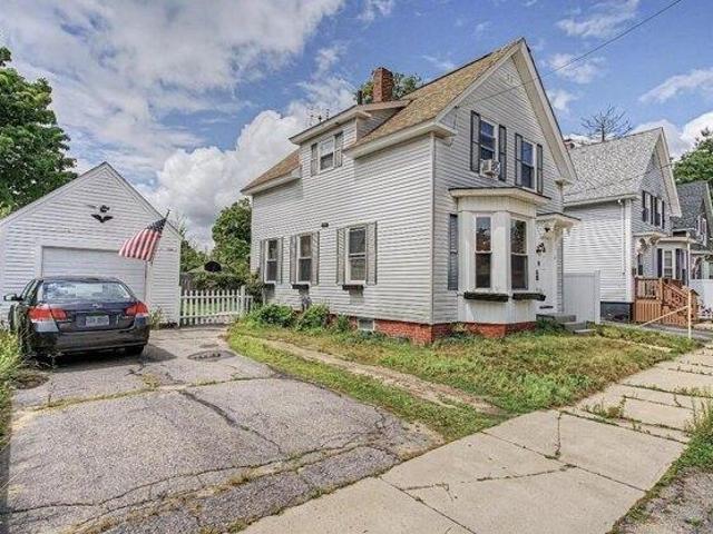 house with 3 bedroom, Rochester NH ES105386592