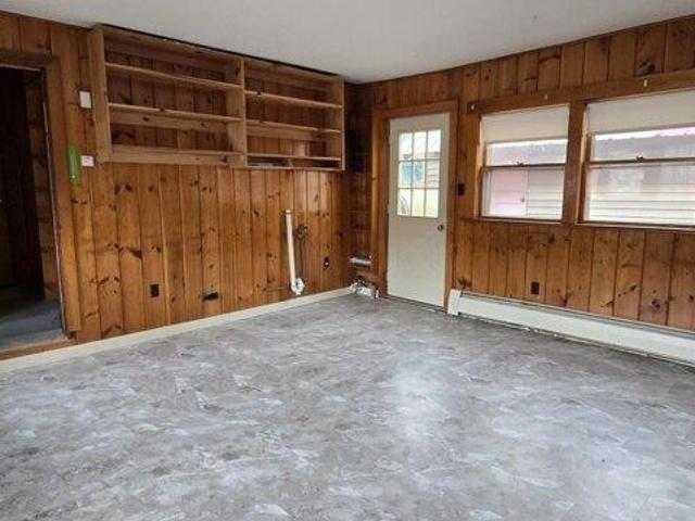 house with 3 bedroom, Rumford ME ES104869352