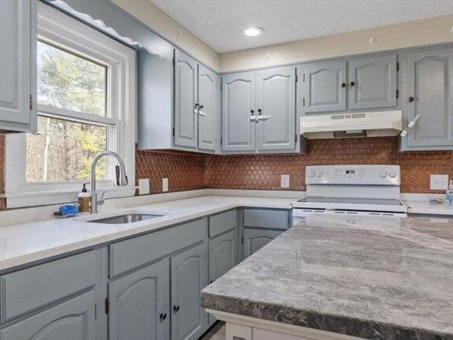 house with 3 bedroom, Rutland MA ES105314959