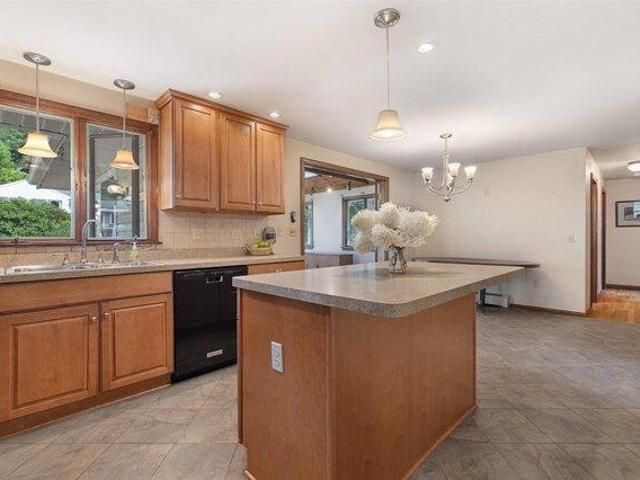 house with 3 bedroom, Rutland MA ES105474795