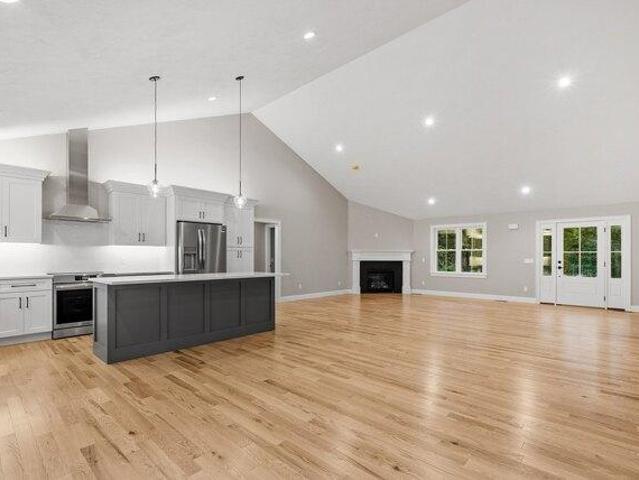 house with 3 bedroom, Rutland MA ES105514579