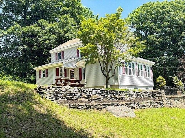 house with 3 bedroom, Rutland VT ES105533387