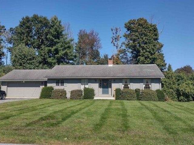 house with 3 bedroom, Rutland VT ES105694606