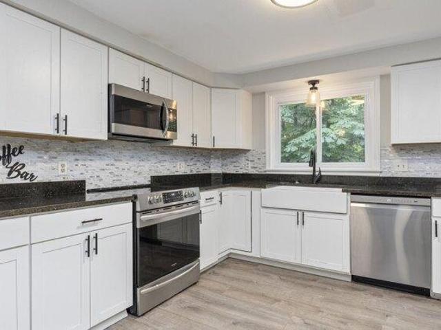 house with 3 bedroom, Scarborough ME ES104541752