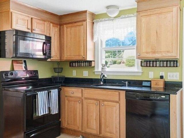 house with 3 bedroom, Scituate MA ES105425115