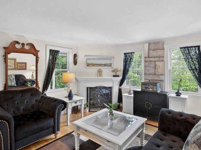 house with 3 bedroom, Sandwich MA ELS105241362