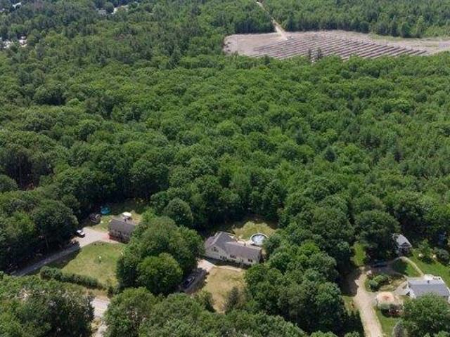 house with 3 bedroom, Sanford ME ES104811762