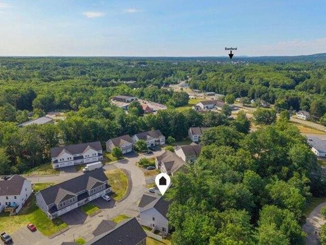 house with 3 bedroom, Sanford ME ES105574161