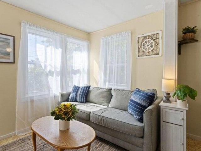 house with 3 bedroom, Saco ME ES105712473