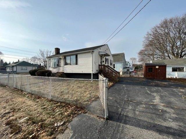 house with 3 bedroom, Saugus MA ES105497889