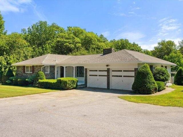 house with 3 bedroom, Searsport ME ES105889450