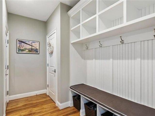 house with 3 bedroom, Seekonk MA ES104834261