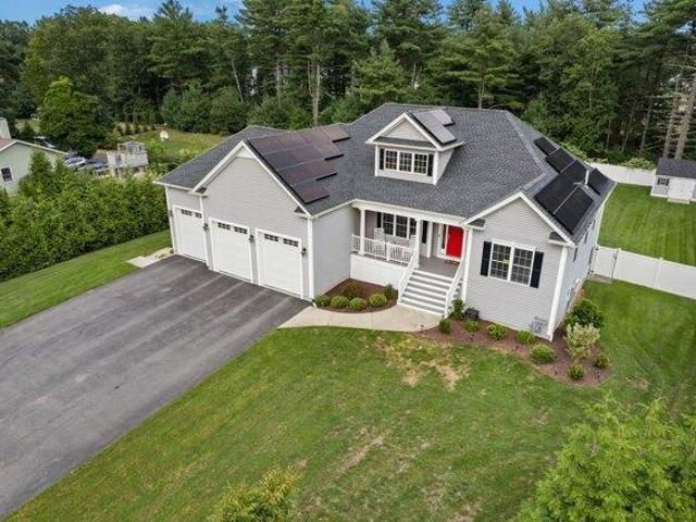 house with 3 bedroom, Seekonk MA ES105516585