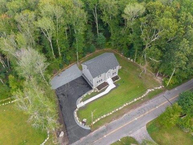 house with 3 bedroom, Seekonk MA ES105512400